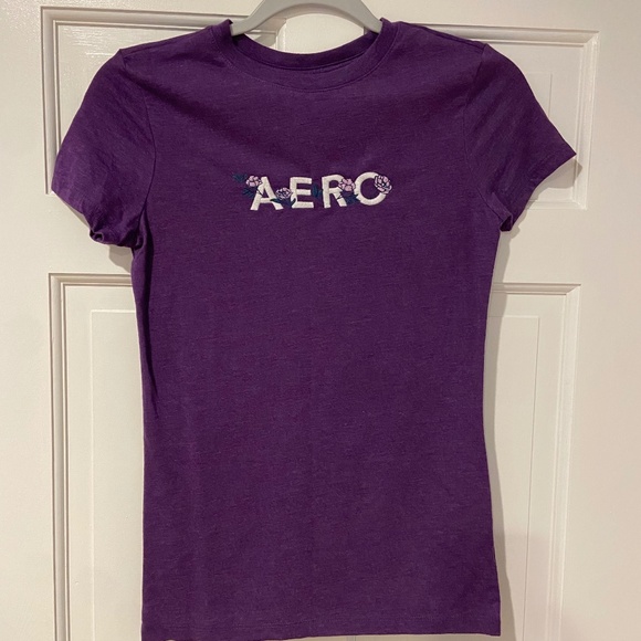 Aeropostale Tops - Aeropostale Fitted T-Shirt – Heather Purple, Small, Floral "AERO" Embroidered